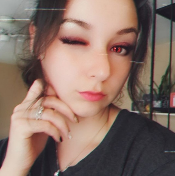 Meet your Posher, Jordyn - Picture 1 of 1